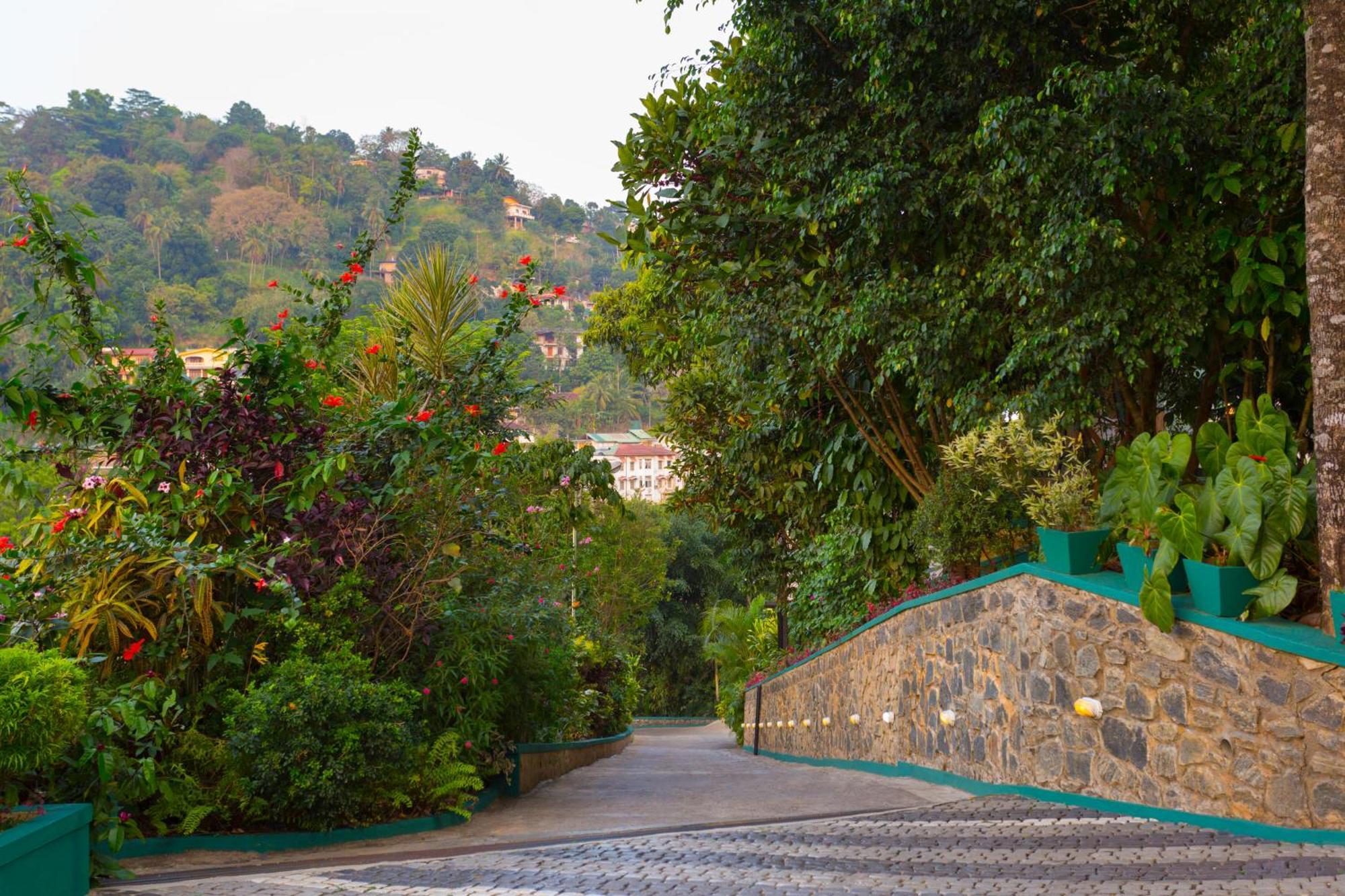 Hotel Yo Kandy Buitenkant foto